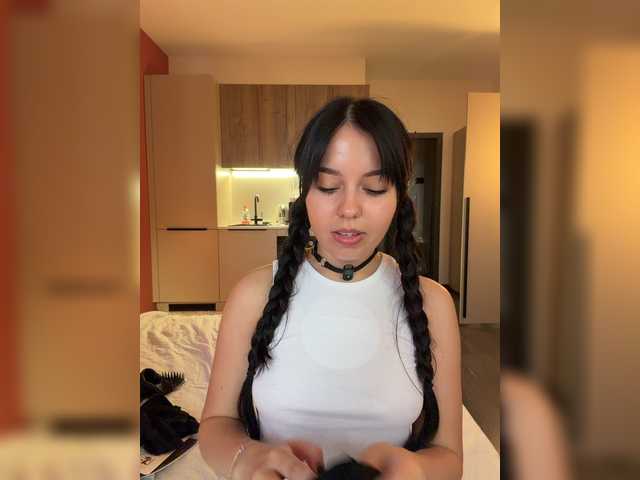 Businkaa live cam on BongaCams