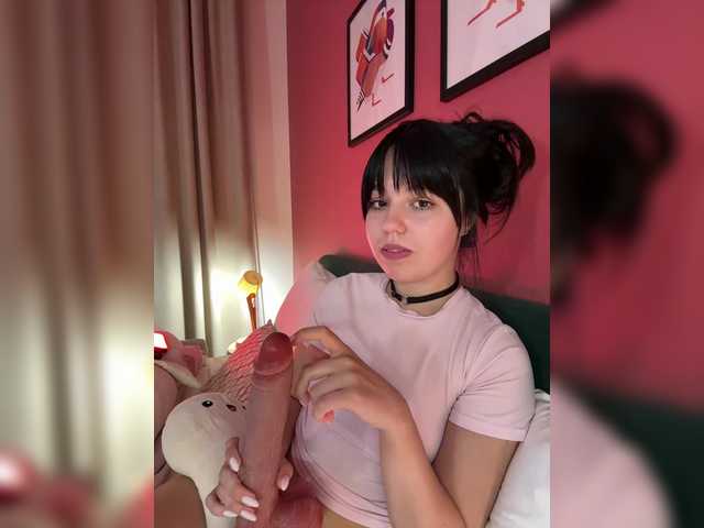 Businkaa live cam on BongaCams