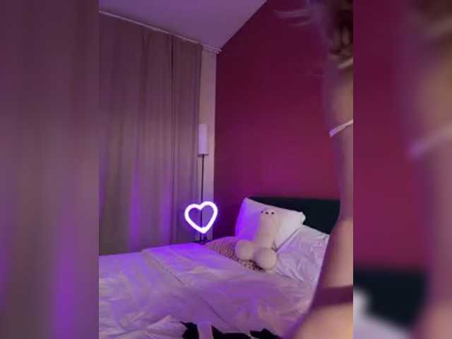 Businkaa live cam on BongaCams
