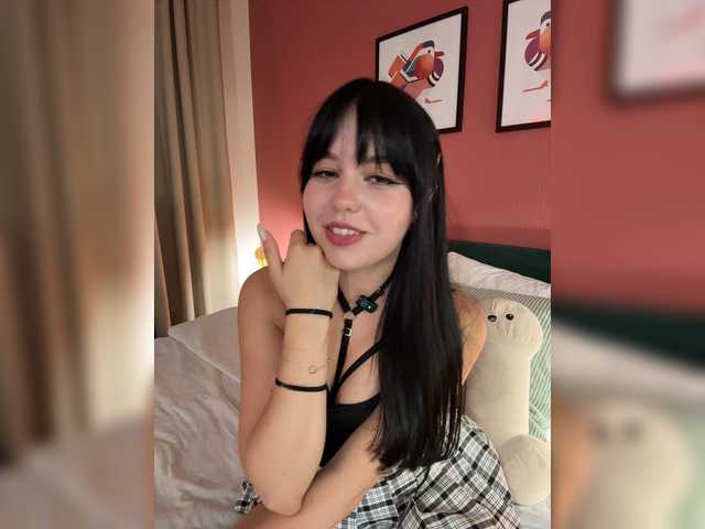 Businkaa live cam on BongaCams