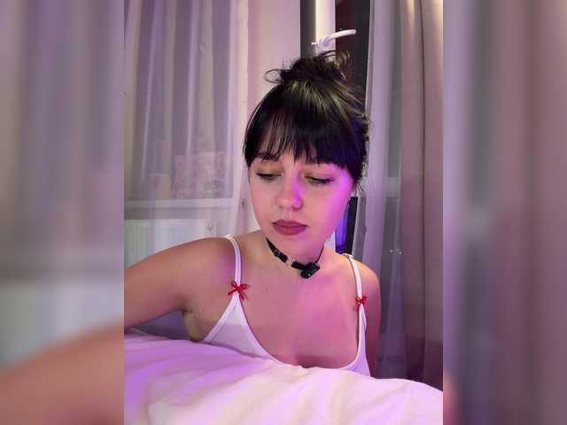 Businkaa live cam on BongaCams