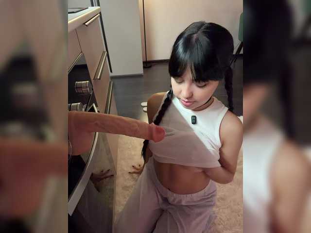 Businkaa live cam on BongaCams