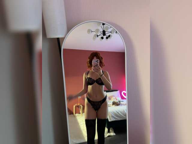 Businkaa live cam on BongaCams