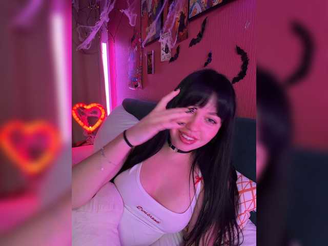 Businkaa live cam on BongaCams