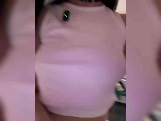 Businka13 webcam