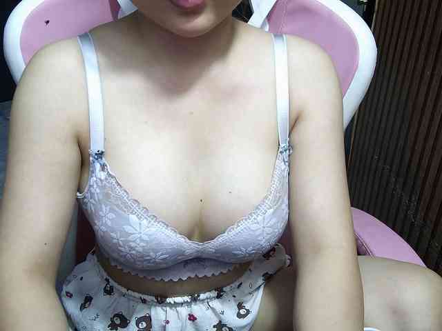Julia98 webcam
