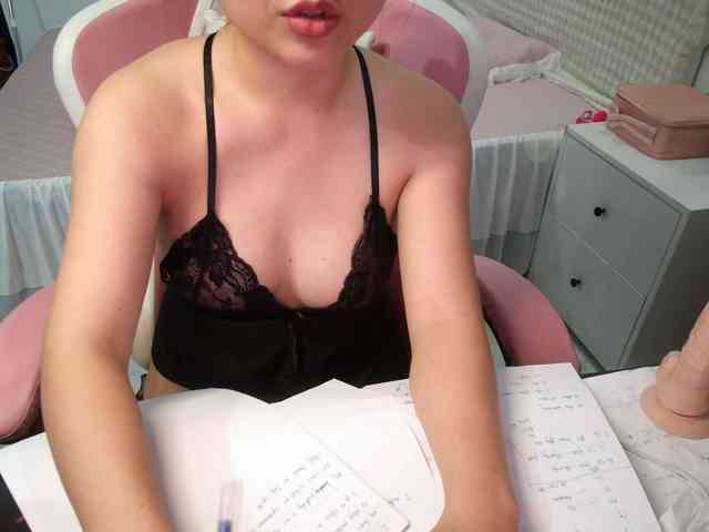 Julia98 webcam
