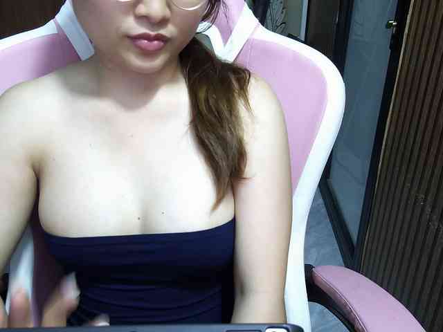 Julia98 webcam