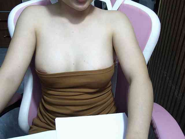 Julia98 webcam