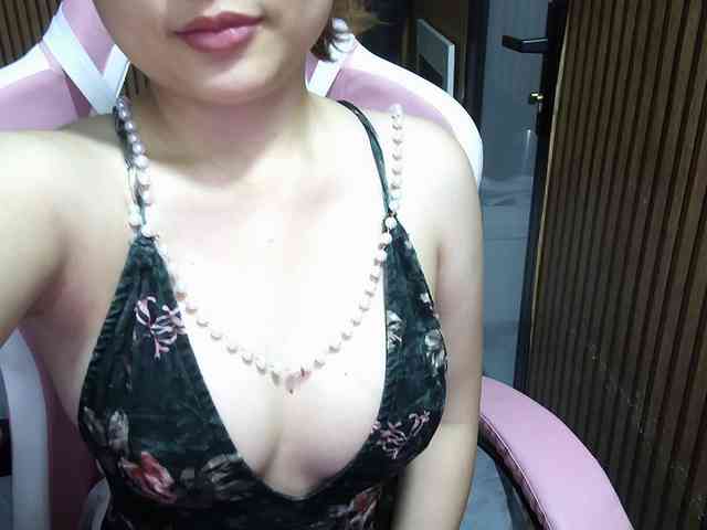 Julia98 webcam