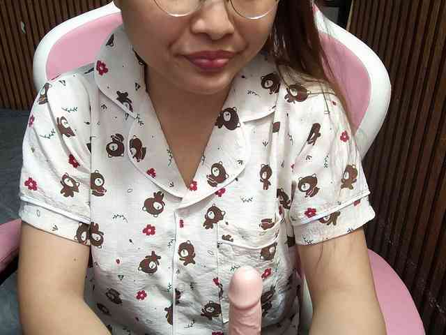 Julia98 webcam