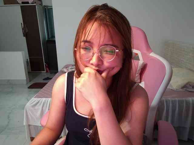 Julia98 webcam