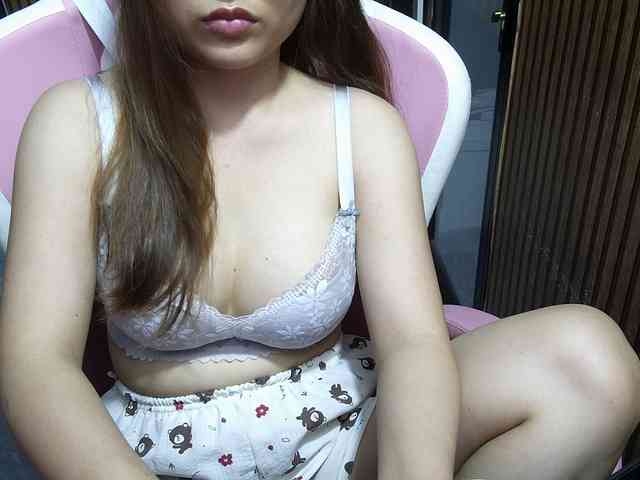 Julia98 webcam