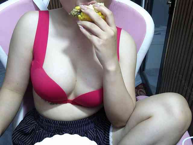 Julia98 webcam