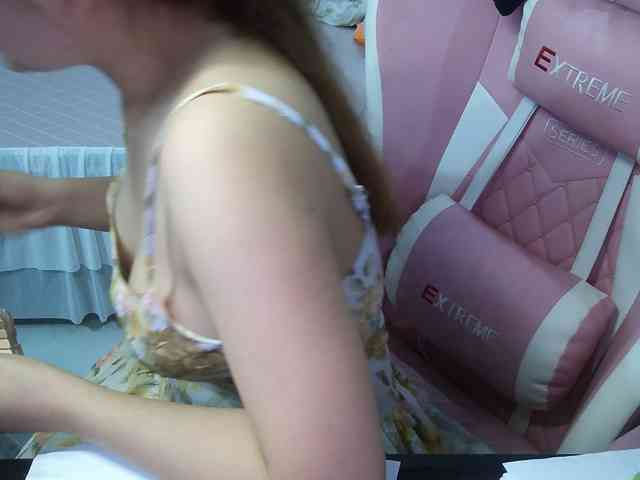 Julia98 webcam
