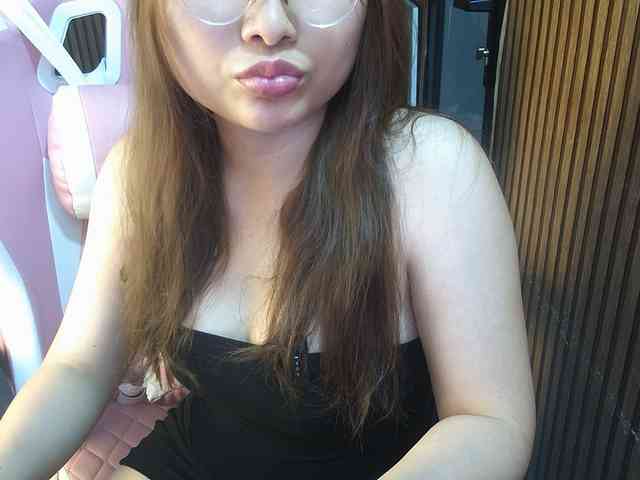 Julia98 webcam