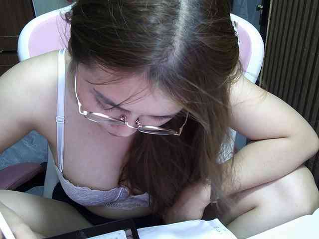 Julia98 webcam