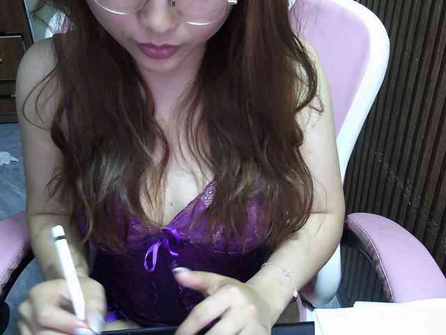 Julia98 webcam