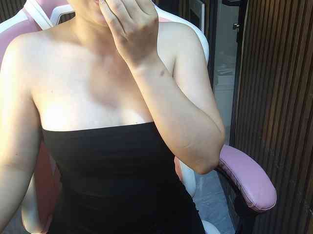 Julia98 webcam