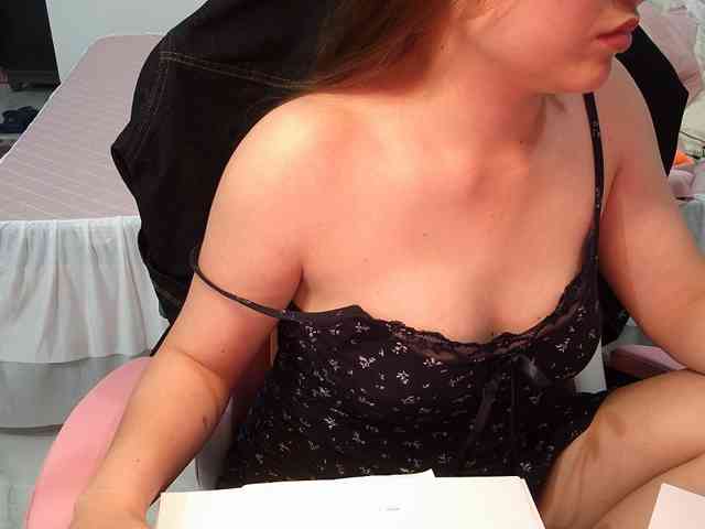 Julia98 webcam