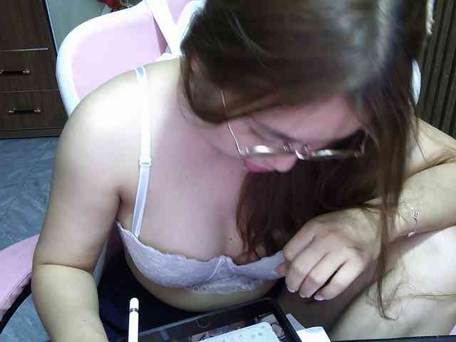 Julia98 webcam