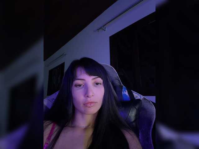 Miss-Brazil — live female cam