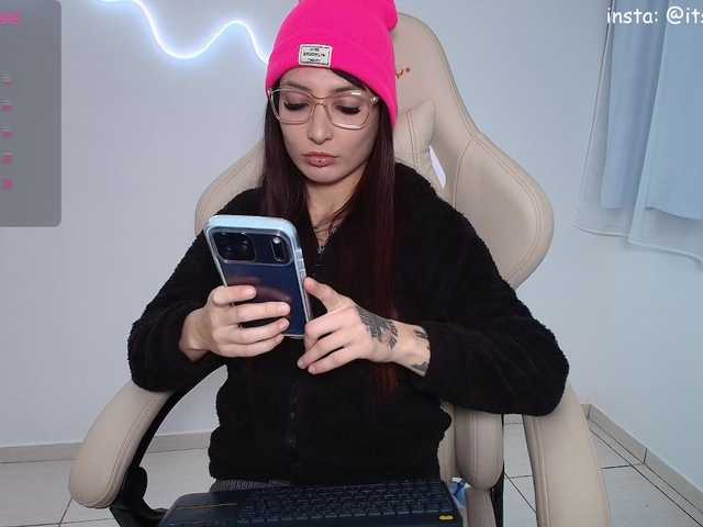 Miss-Brazil live cam on BongaCams