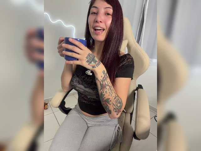 Miss-Brazil live cam on BongaCams