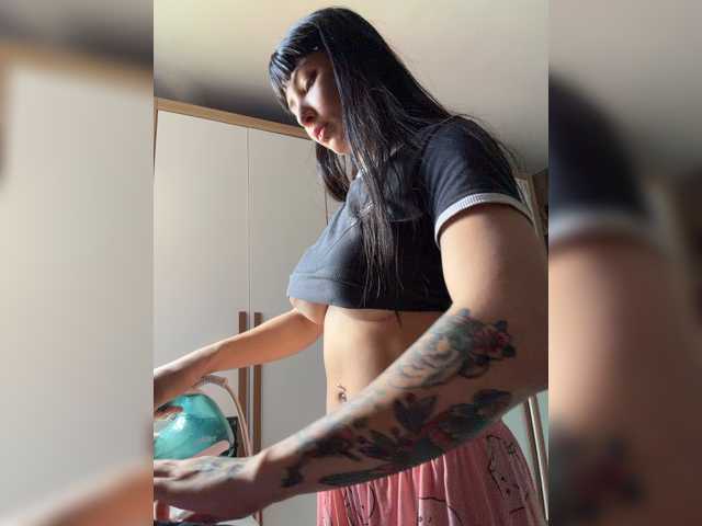 Miss-Brazil live cam on BongaCams