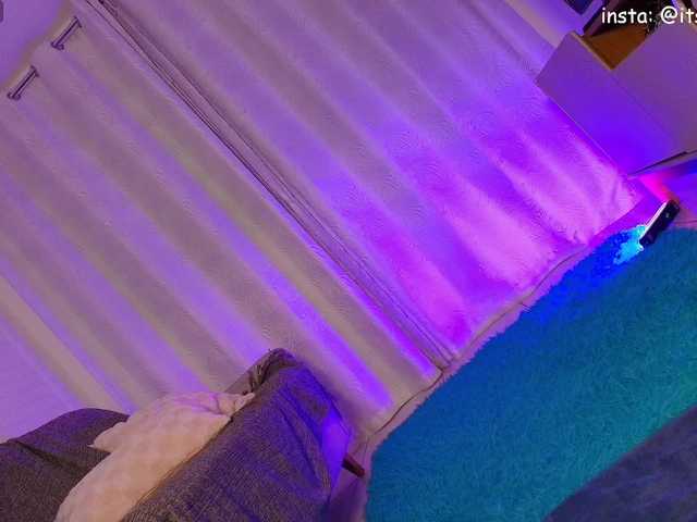 Miss-Brazil live cam on BongaCams