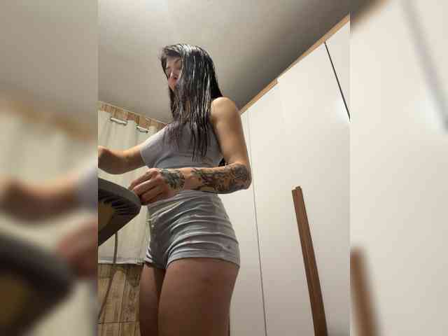 Miss-Brazil Live Webcam on BongaCams