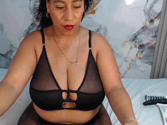 amywest webcam