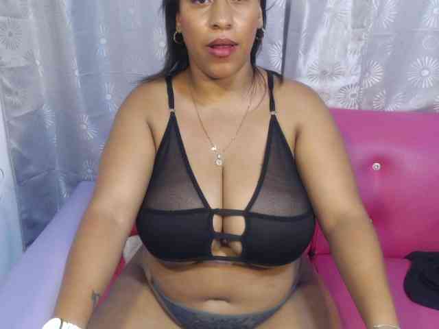 amywest webcam