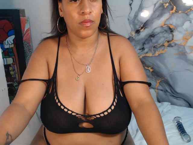 amywest webcam