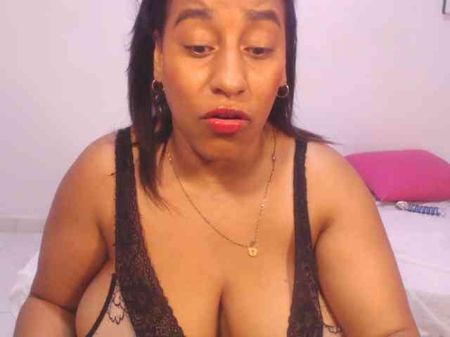 amywest webcam