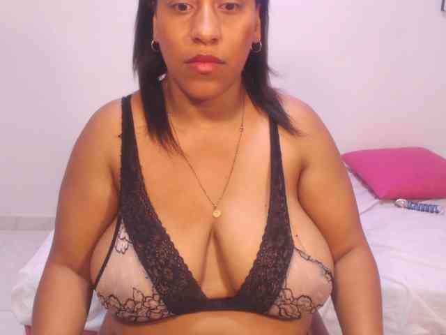 amywest webcam