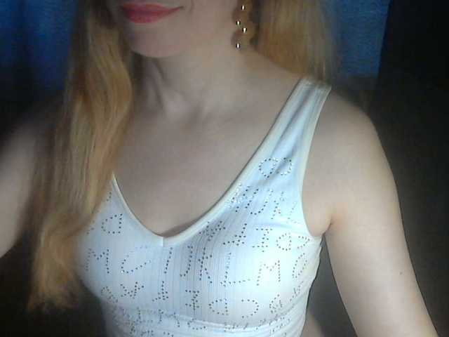 777Alina777 live cam on BongaCams