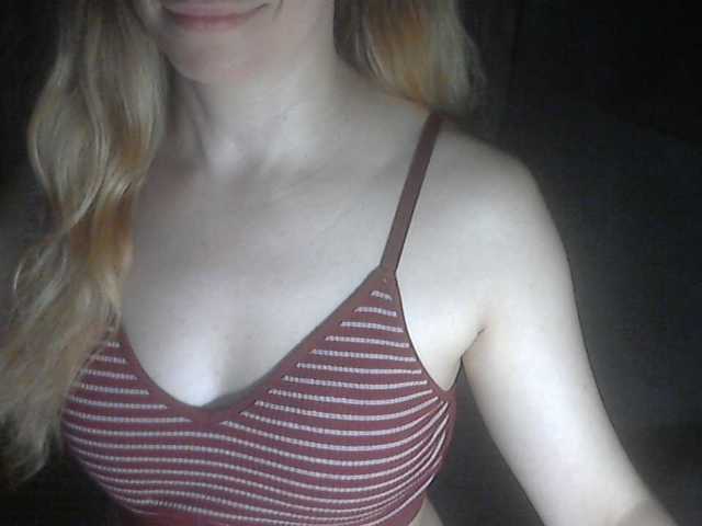 777Alina777 live cam on BongaCams
