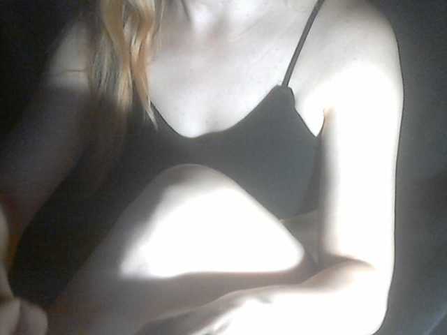 777Alina777 live cam on BongaCams