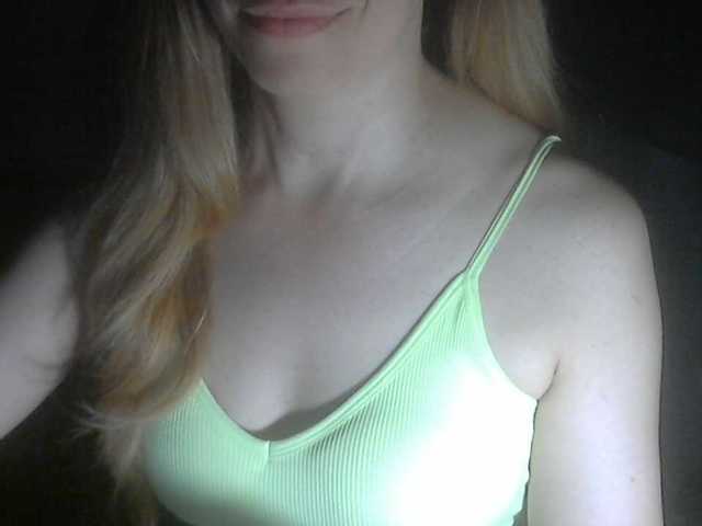 777Alina777 live cam on BongaCams