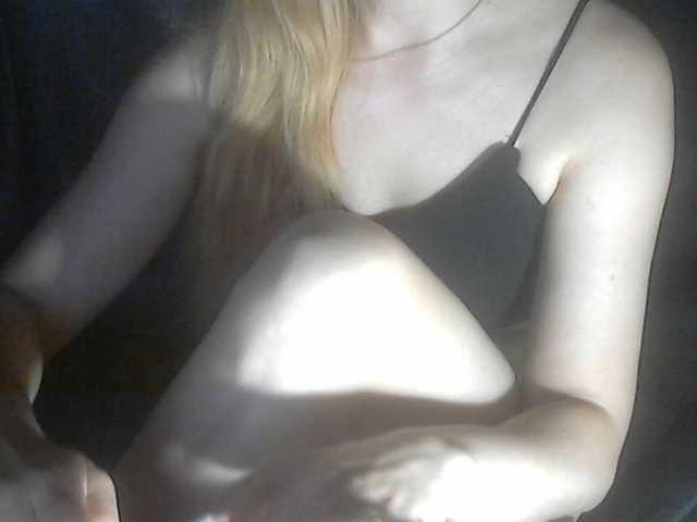 777Alina777 live cam on BongaCams