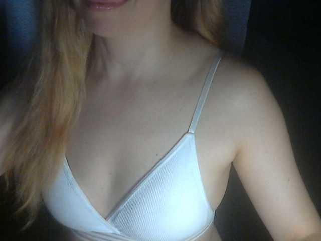 777Alina777 live cam on BongaCams