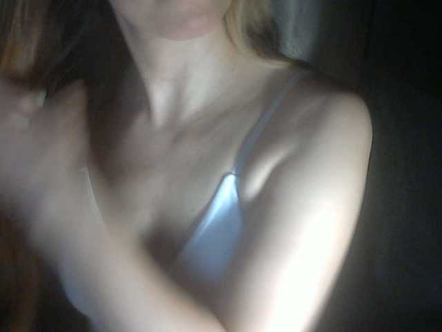 777Alina777 live cam on BongaCams