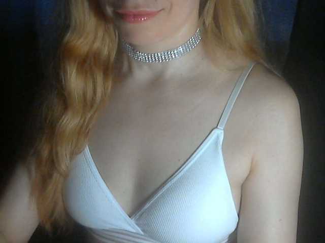 777Alina777 live cam on BongaCams
