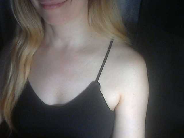 777Alina777 live cam on BongaCams