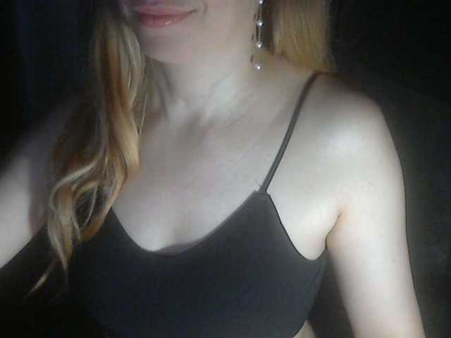 777Alina777 live cam on BongaCams