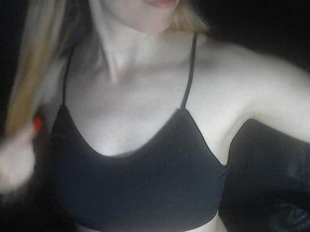 777Alina777 live cam on BongaCams