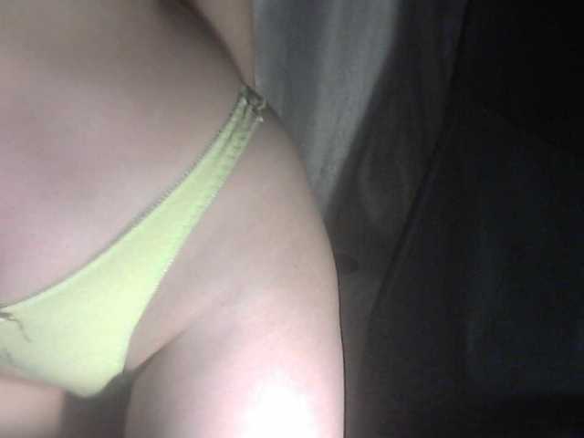 777Alina777 — live female cam