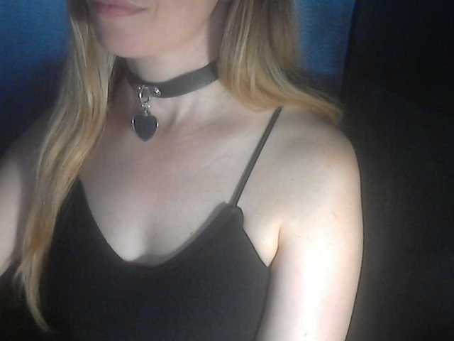 777Alina777 live cam on BongaCams