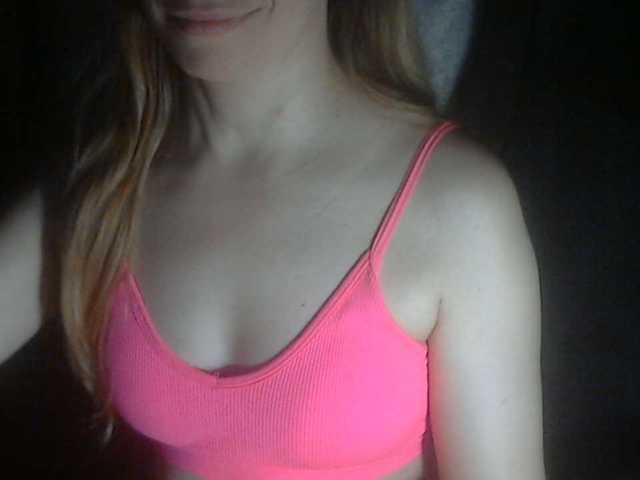 777Alina777, en directo ahora en BongaCams